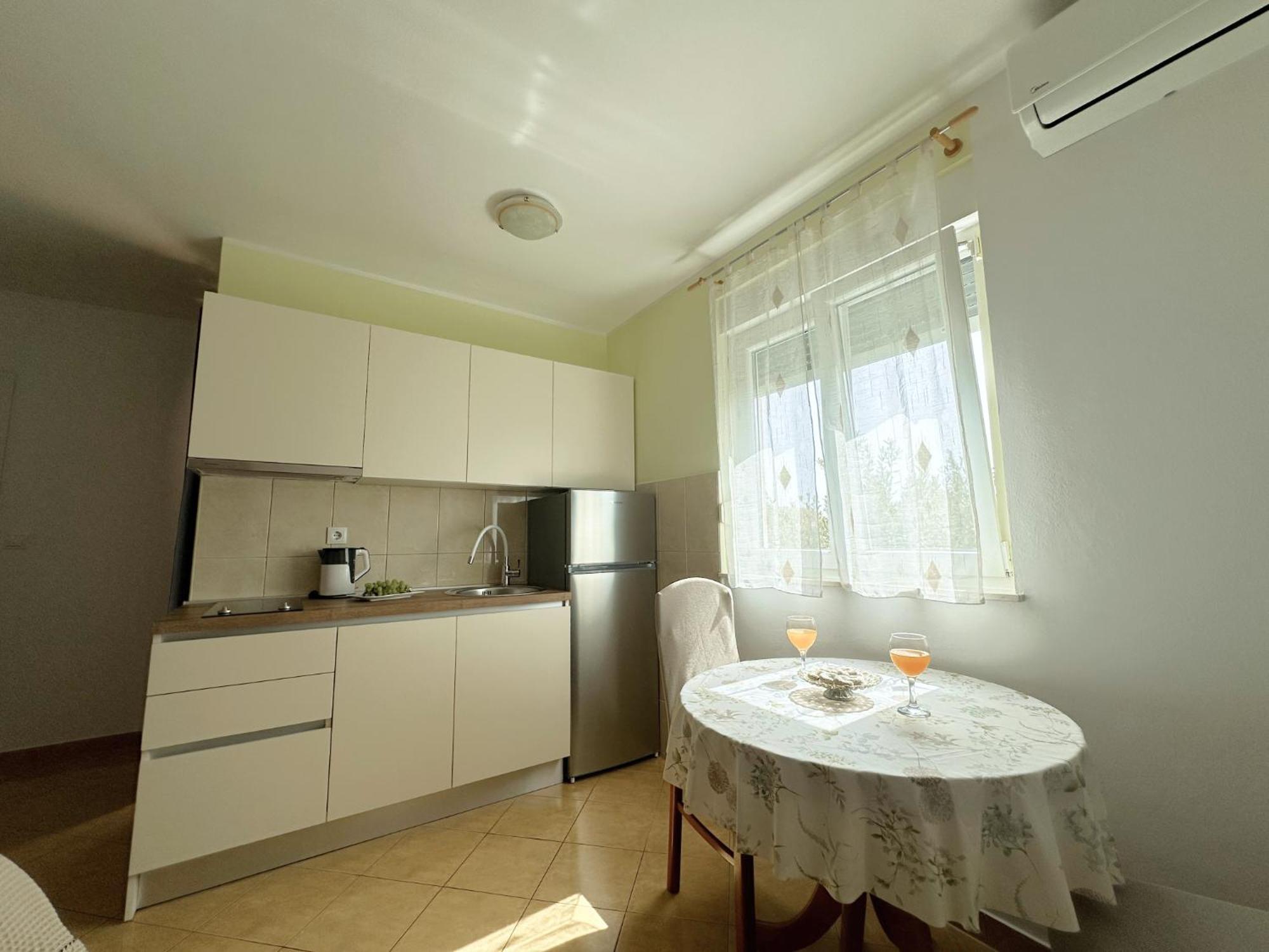 Apartments Vila Miranda Vodice Exterior foto