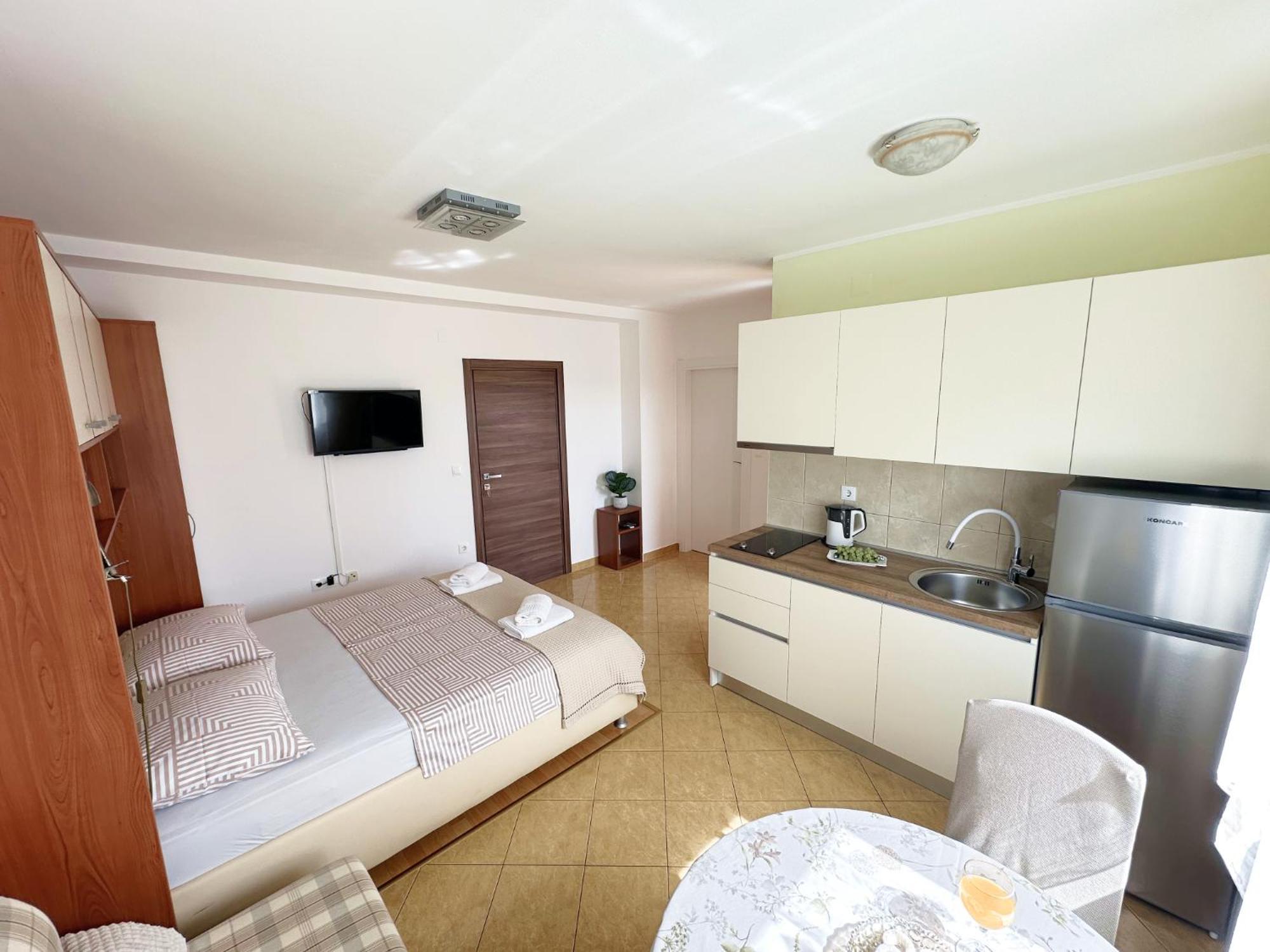 Apartments Vila Miranda Vodice Exterior foto