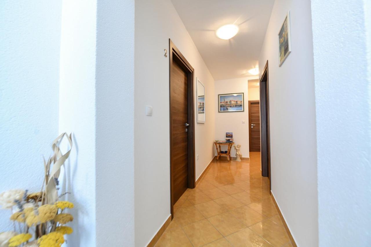 Apartments Vila Miranda Vodice Exterior foto